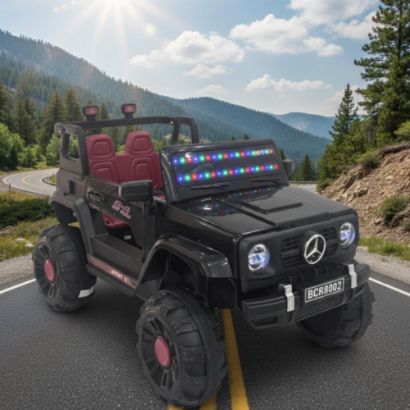 صورة سيارة جيب بتصميم قوي